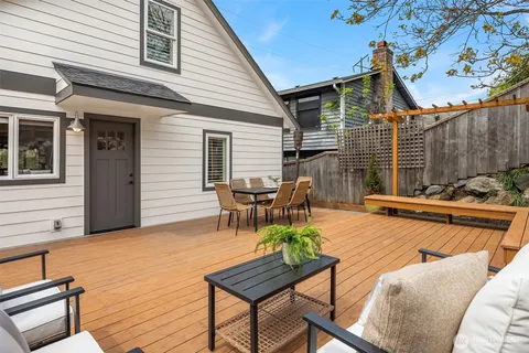 $1,195,000 | 4426 3rd Avenue Northwest, Seattle, WA 98107