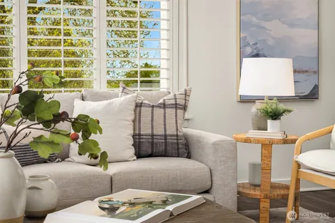 $1,195,000 | 4426 3rd Avenue Northwest, Seattle, WA 98107