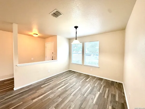 $1,795 | 10114 Emerald Sun, San Antonio, TX 78245