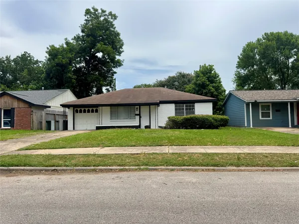 $239,900 | 4131 Dacca Drive, Houston, TX 77047