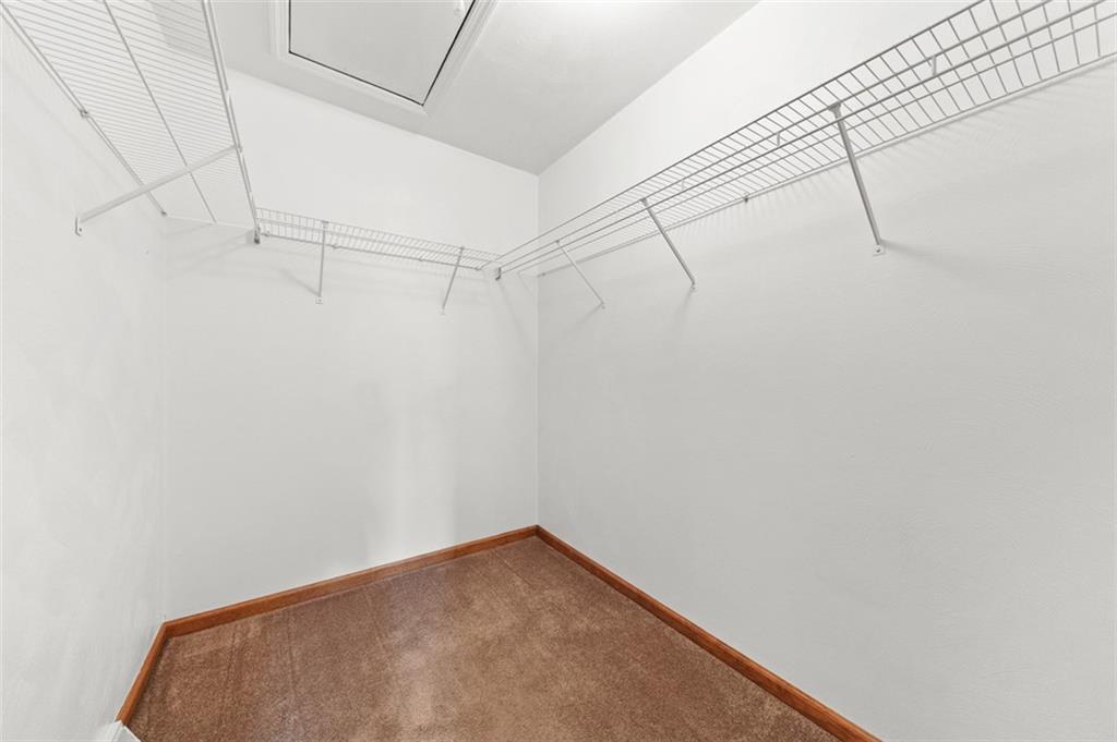 5 Kalyn Court Irwin, PA 15642 - Photo 30 of 40 Master walk in closet