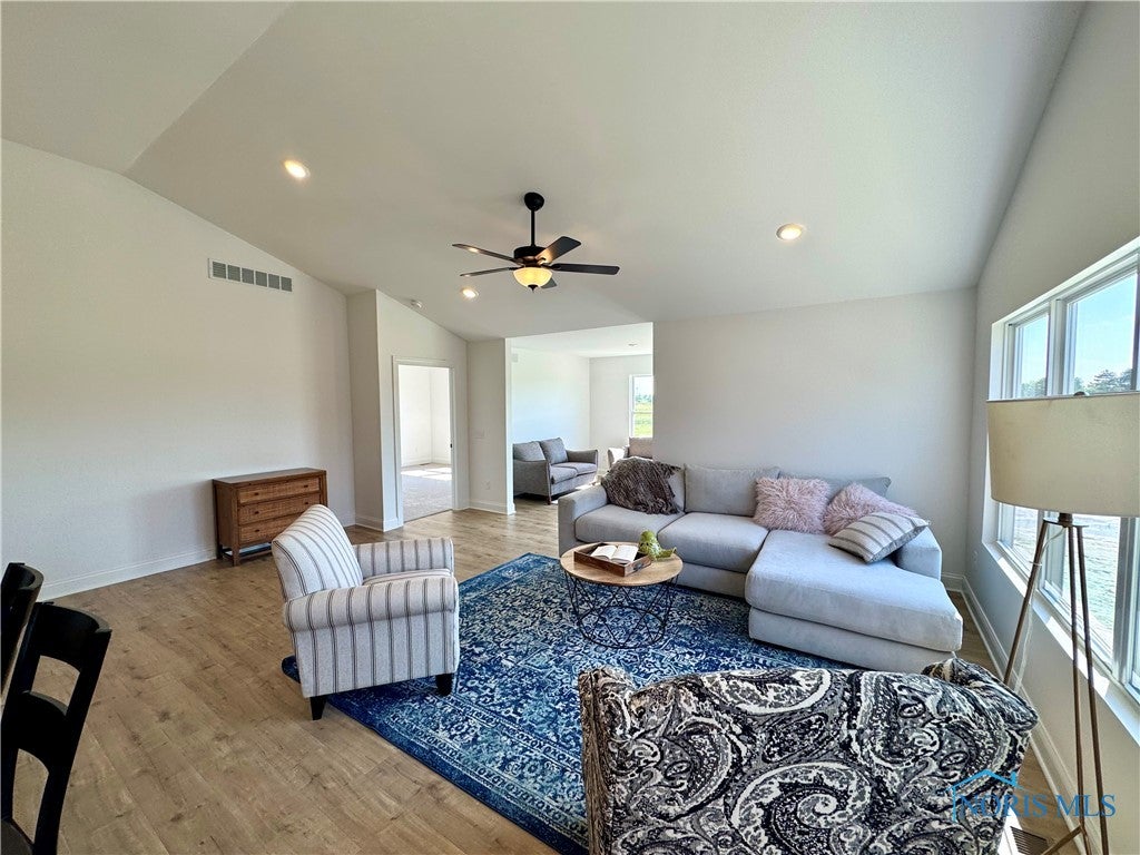 325 Jude Road Oregon, OH 43616 - Photo 12 of 19 Gallery Image 12