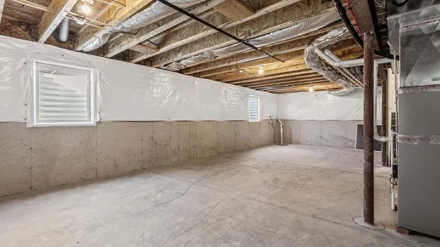 $349,990 | 158 Cressmoor Boulevard, Hobart, IN 46342