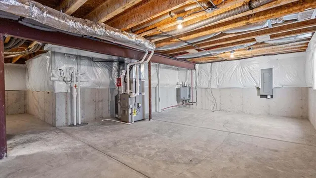 $349,990 | 158 Cressmoor Boulevard, Hobart, IN 46342