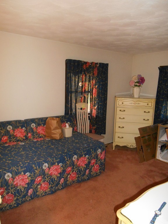 137 Spruce Road Norwood, MA 02062 - Photo 12 of 29 Gallery Image 12