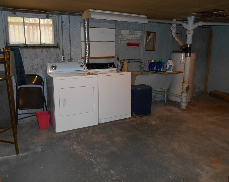137 Spruce Road Norwood, MA 02062 - Photo 23 of 29 Gallery Image 23
