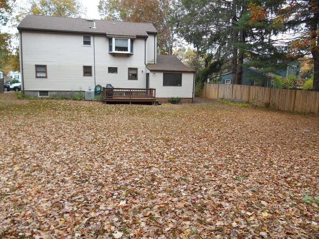 137 Spruce Road Norwood, MA 02062 - Photo 26 of 29 Gallery Image 26