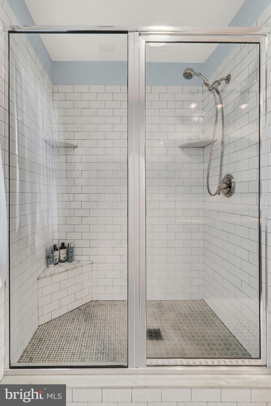 9692 Ridge View Drive Marshall, VA 20115 - Photo 12 of 26 a bathroom with a shower