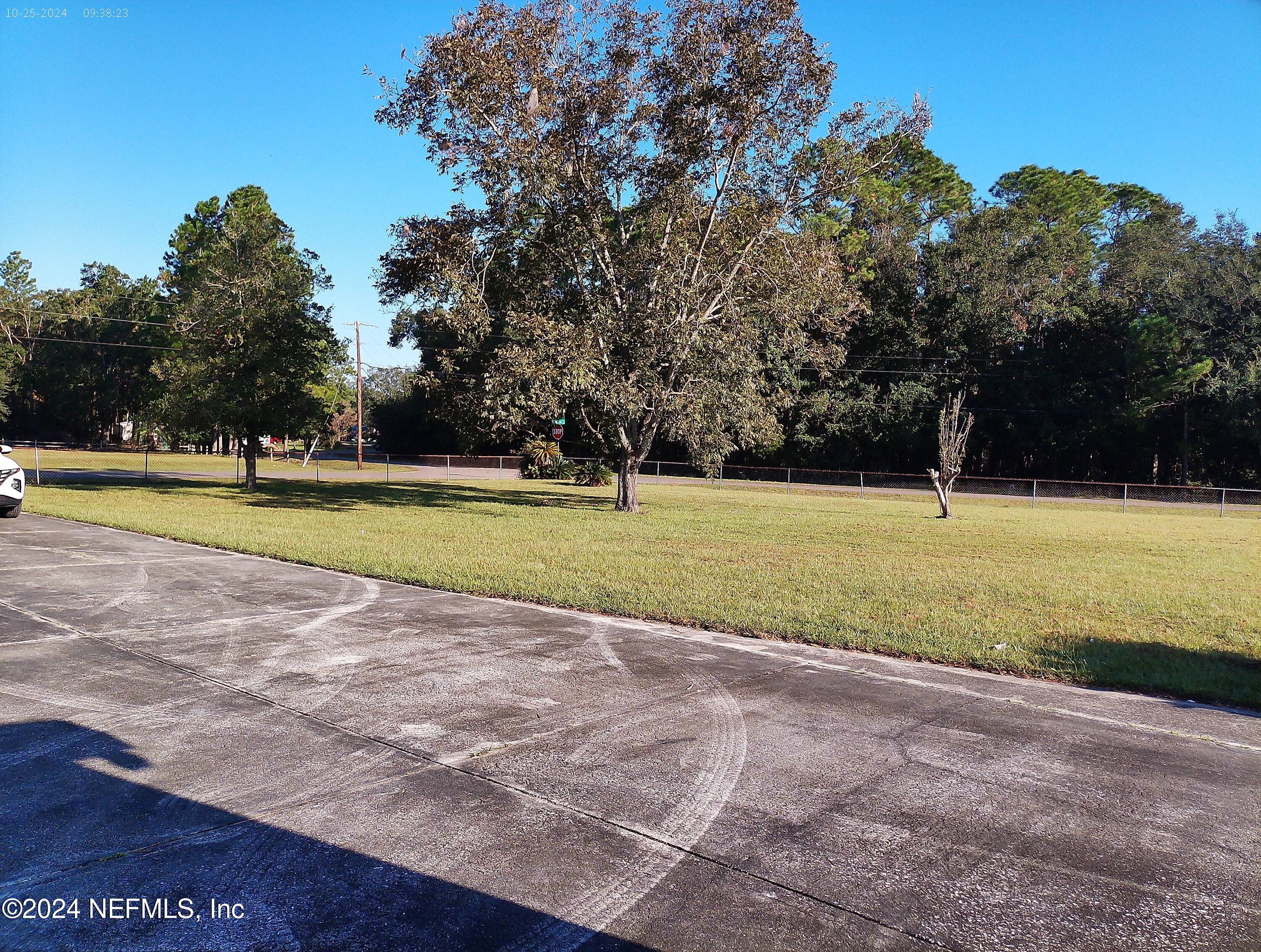 85308 Deleene Road Yulee, FL 32097 - Photo 3 of 35 IMG_3223