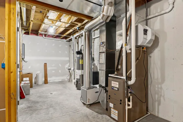 $495,000 | 15 Rose Quartz Way, Fitchburg, WI 53711