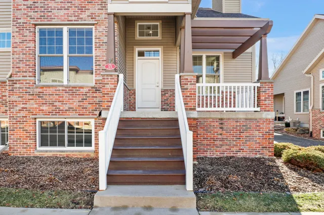 $495,000 | 15 Rose Quartz Way, Fitchburg, WI 53711