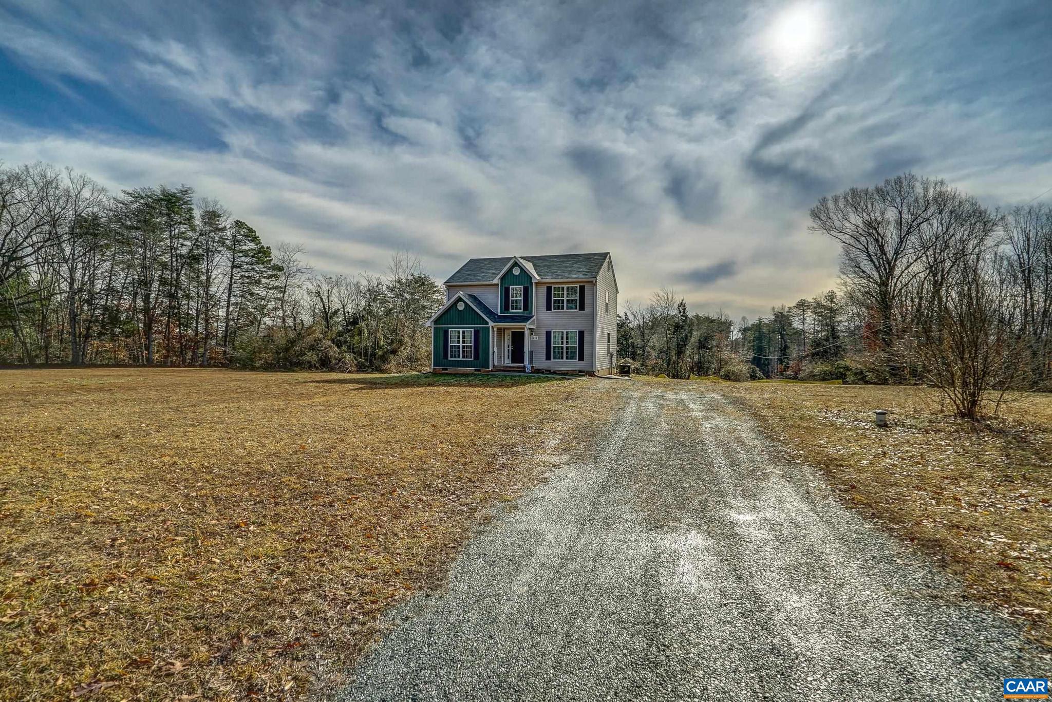 2298 Evergreen Road Louisa, VA 23093 - Photo 4 of 29 Gallery Image 4