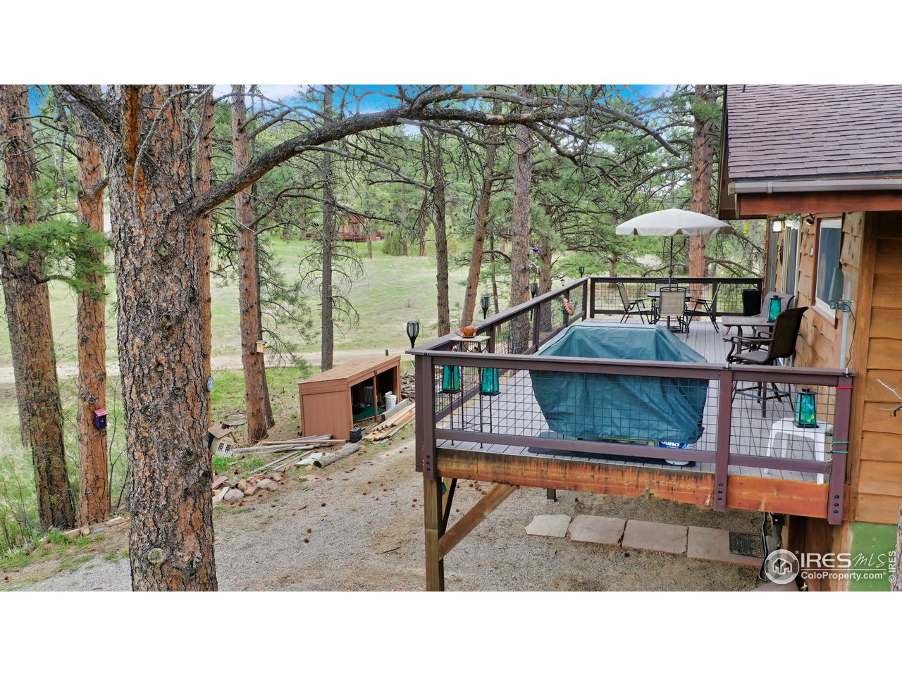 1292 Kiowa Road Lyons, CO 80540 - Photo 15 of 35 Cook and Dine under the Stars