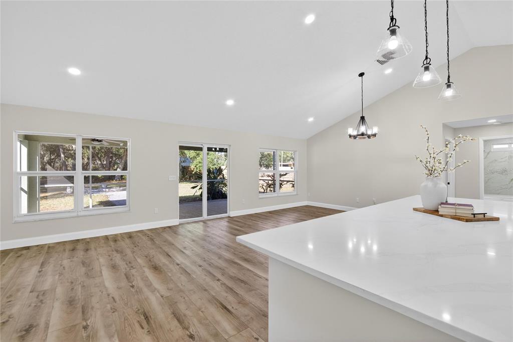 106 Corbett Road Lithia, FL 33547 - Photo 16 of 94