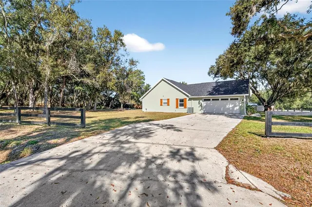 $599,000 | 106 Corbett Road, Lithia, FL 33547