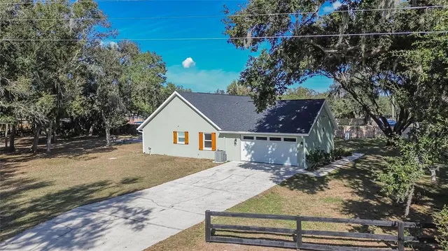 $599,000 | 106 Corbett Road, Lithia, FL 33547