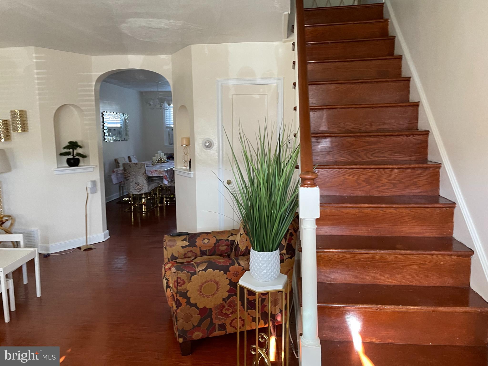 5251 Marwood Road Philadelphia, PA 19120 - Photo 10 of 30
