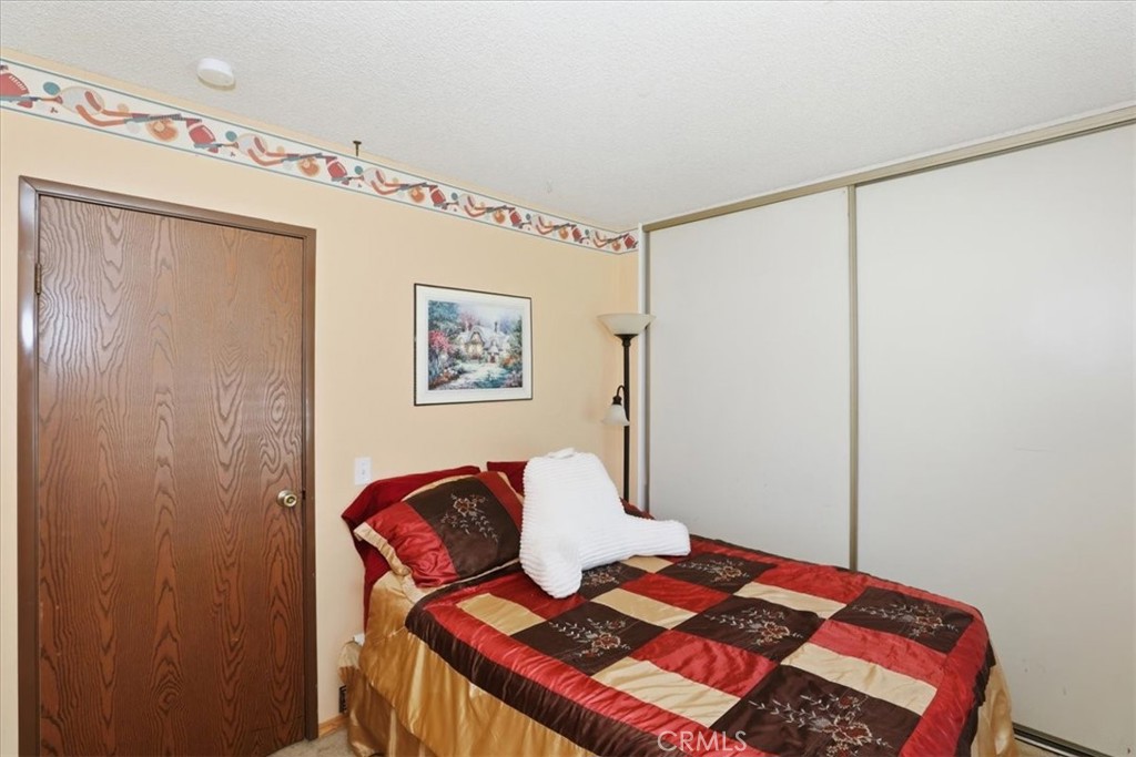 6916 Lincoln Avenue Riverside, CA 92506 - Photo 17 of 35