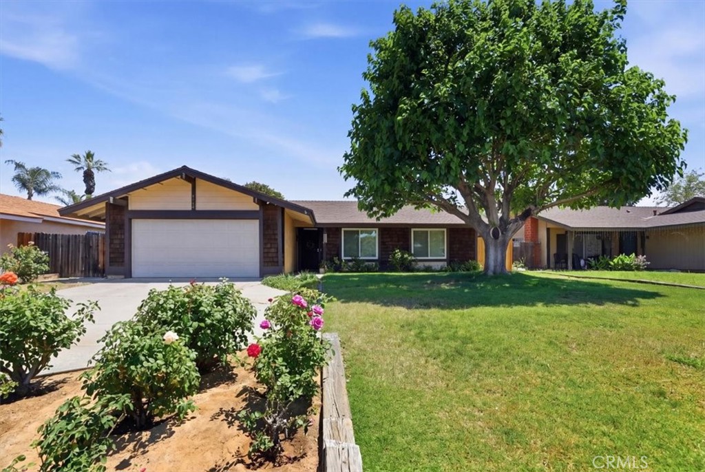6916 Lincoln Avenue Riverside, CA 92506 - Photo 4 of 35