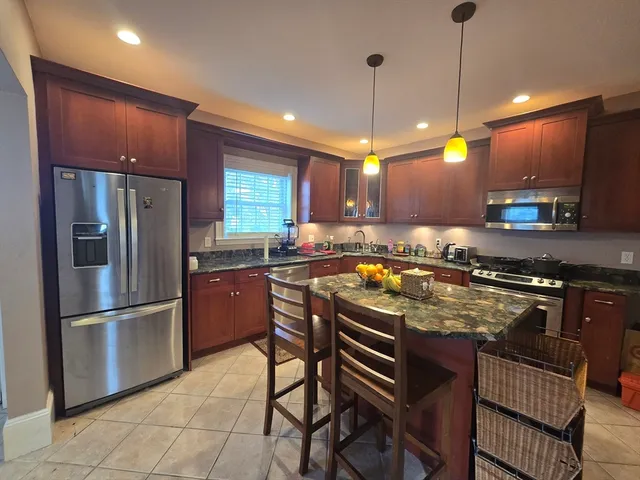 $3,100 | 126 Green Street, Unit 126, Melrose, MA 02176