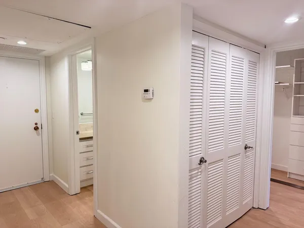 $1,100,000 | 101 2nd Street, Unit 5, Los Altos, CA 94022