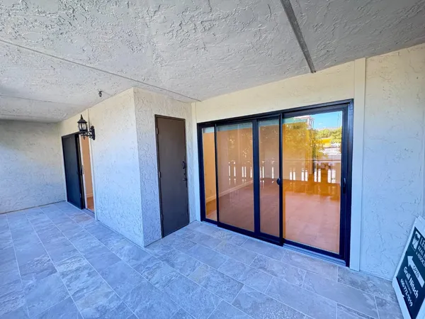 $1,100,000 | 101 2nd Street, Unit 5, Los Altos, CA 94022