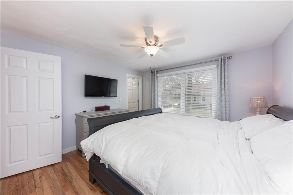 69 Conanicus Road Narragansett, RI 02882 - Photo 12 of 23