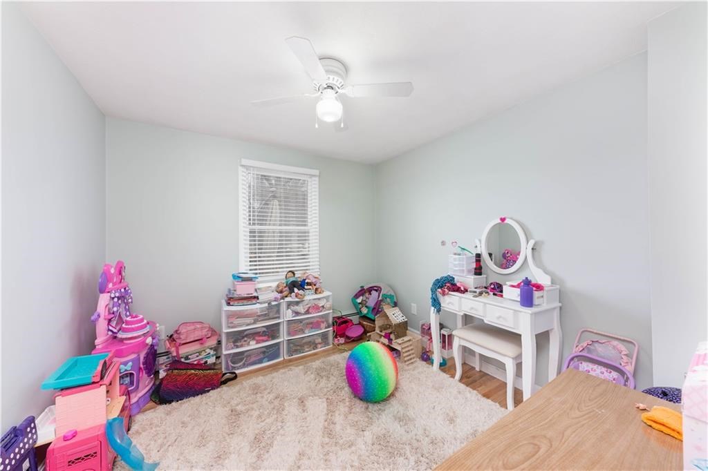 69 Conanicus Road Narragansett, RI 02882 - Photo 15 of 23