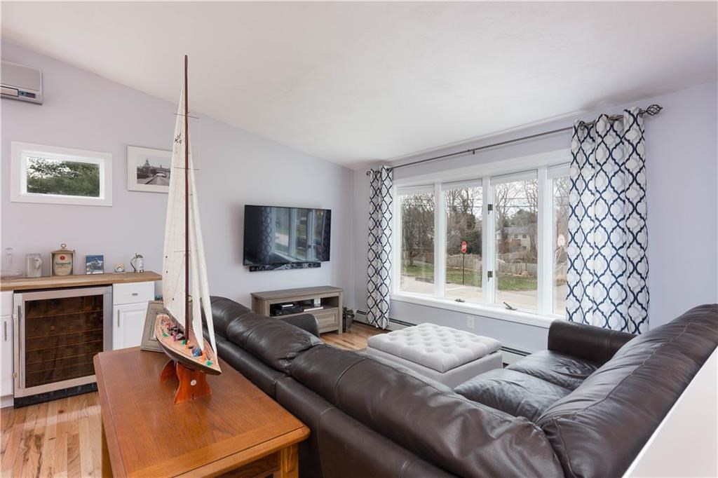 69 Conanicus Road Narragansett, RI 02882 - Photo 6 of 23