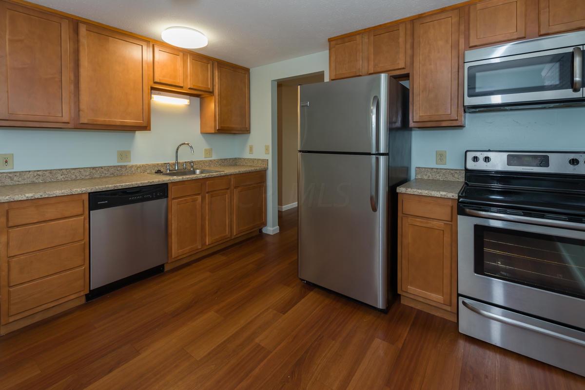 2179 Brookfield Road Columbus, OH 43229 - Photo 10 of 24 Gallery Image 10