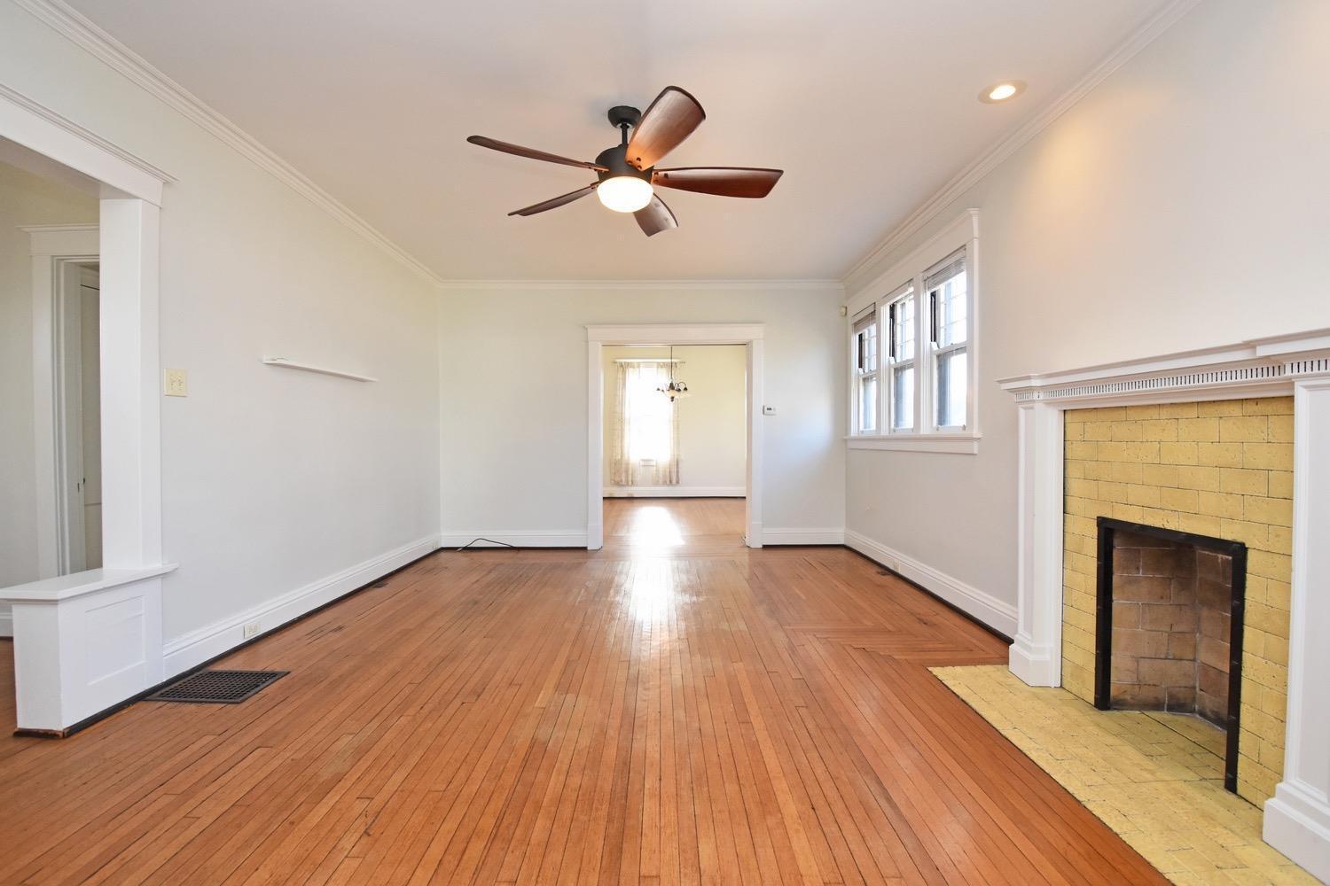 6115 Roe Street Cincinnati, OH 45227 - Photo 7 of 41 Gallery Image 7
