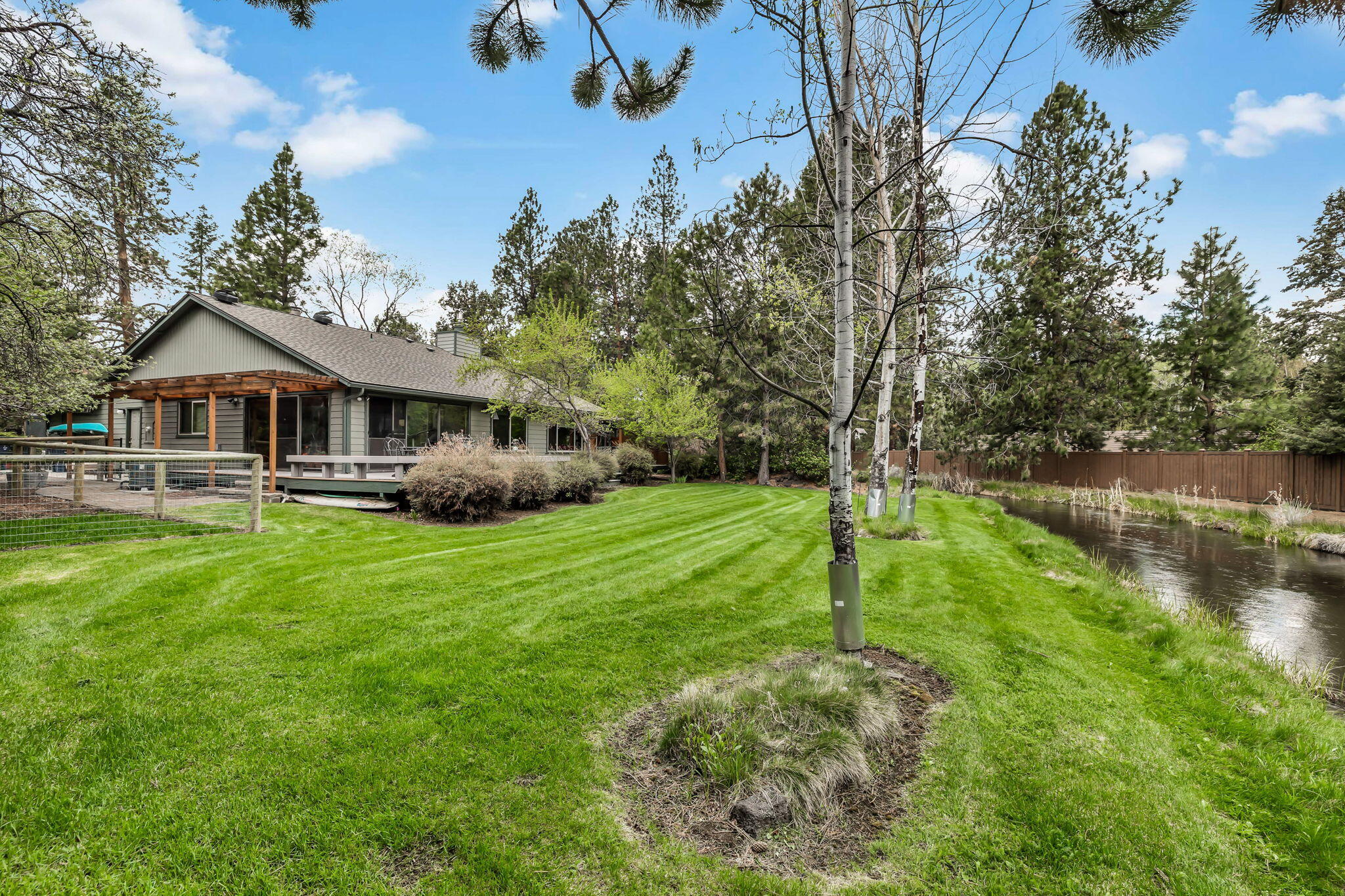 60594 Springtree Court Bend, OR 97702 - Photo 1 of 41 60594 Springtree Ct