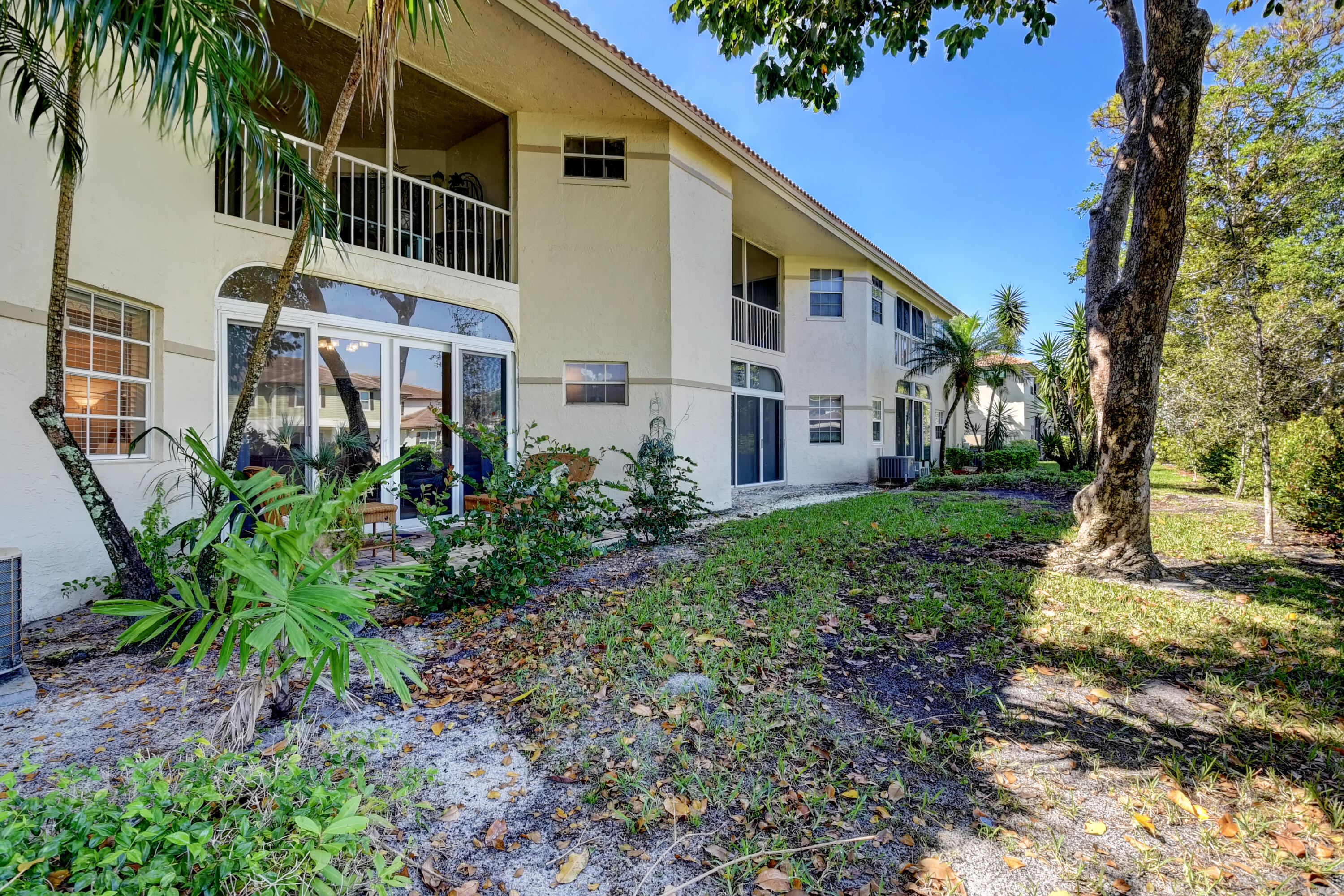 6577 Via Regina Boca Raton, FL 33433 - Photo 21 of 33 Exterior Back