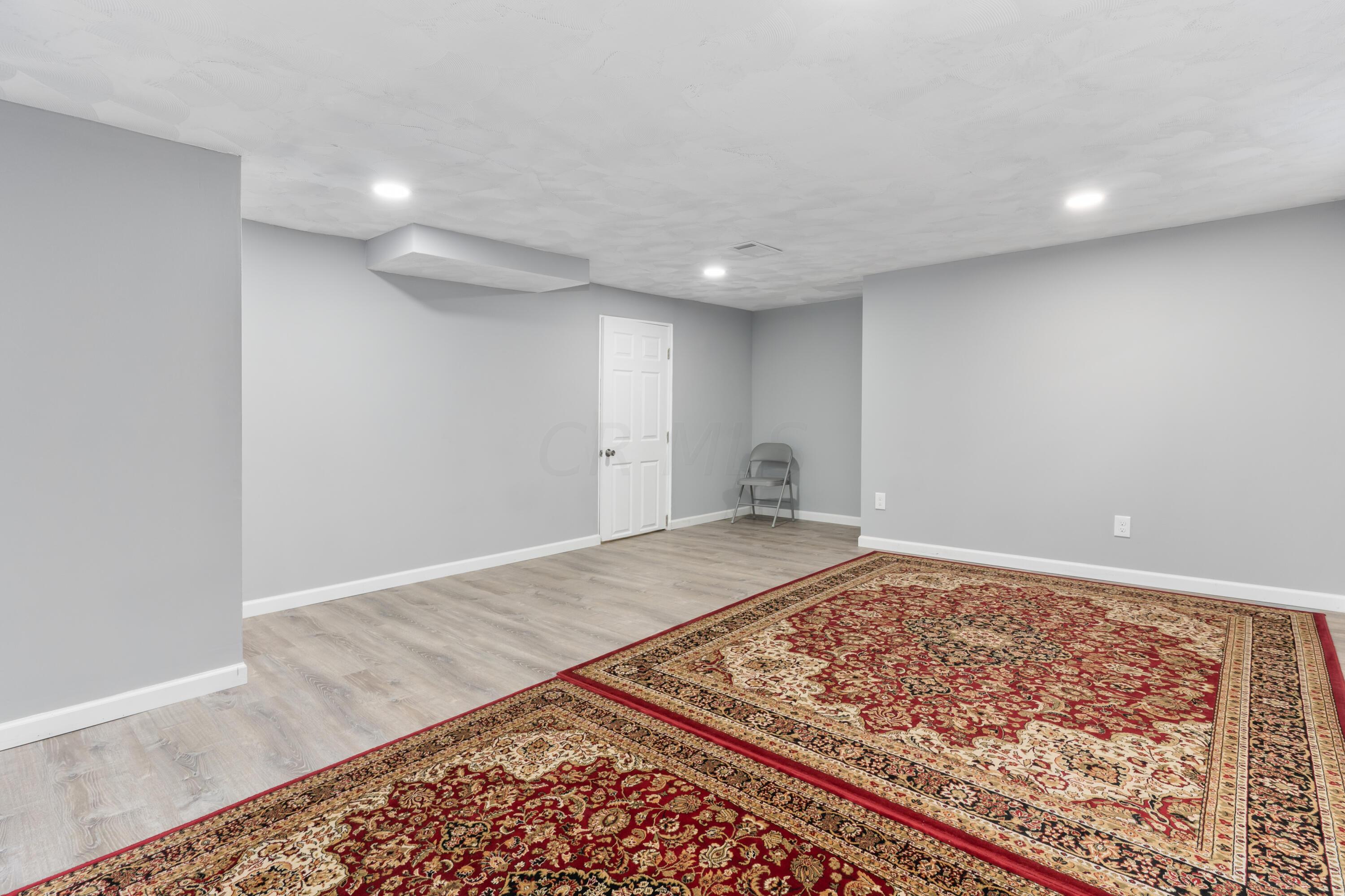 1927 Harwitch Road Columbus, OH 43221 - Photo 25 of 32 1927 Harwitch Rd_MLS_25