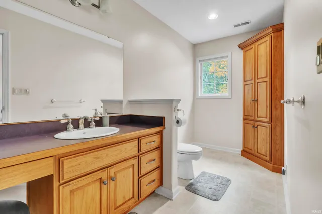 $949,900 | 5265 East 850 North, Kendallville, IN 46755