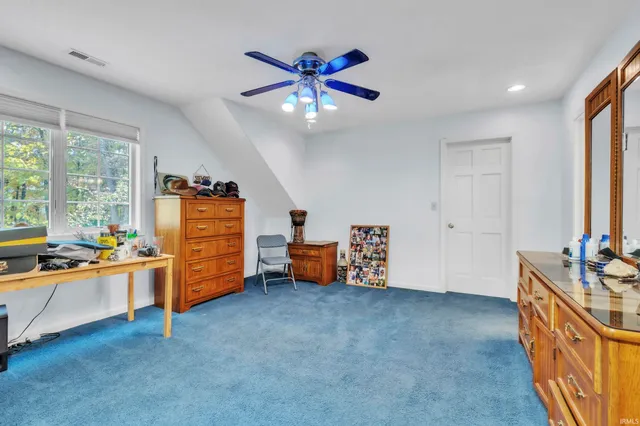 $949,900 | 5265 East 850 North, Kendallville, IN 46755