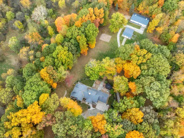 $949,900 | 5265 East 850 North, Kendallville, IN 46755