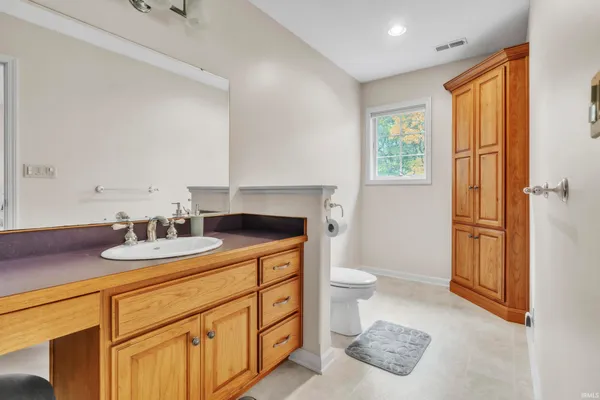 $949,900 | 5265 East 850 North, Kendallville, IN 46755
