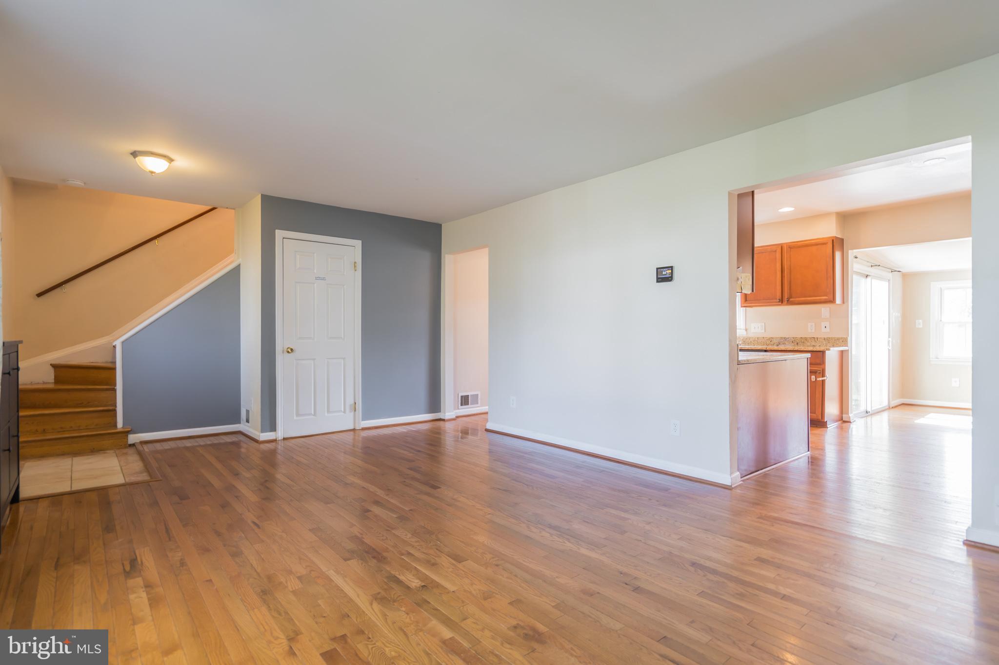 4013 Lees Corner Road Chantilly, VA 20151 - Photo 4 of 31