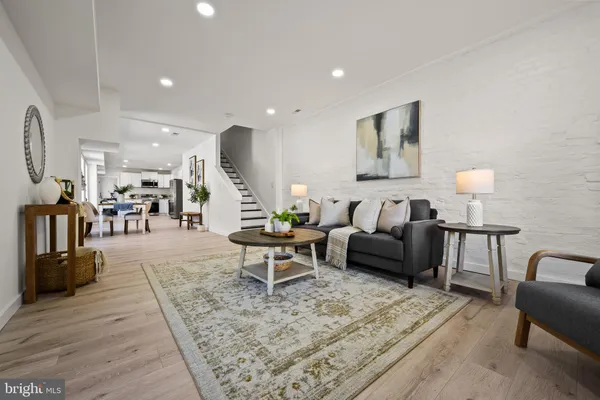 $289,900 | 1118 South Carey Street, Baltimore, MD 21223