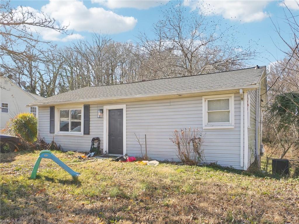 715 Baker Road High Point, NC 27263 - Photo 2 of 13