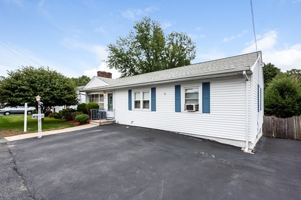 30 Fleming Road Malden, MA 02148 - Photo 3 of 24 Gallery Image 3
