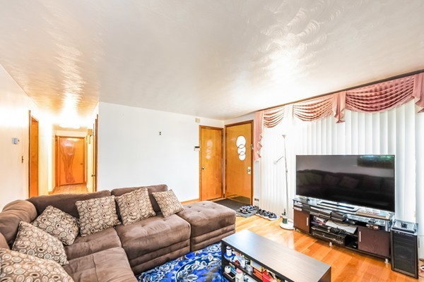 30 Fleming Road Malden, MA 02148 - Photo 5 of 24 Gallery Image 5