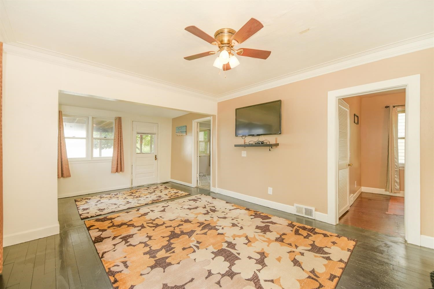954 Ridge Court Chelsea, MI 48118 - Photo 10 of 10 Photo 10