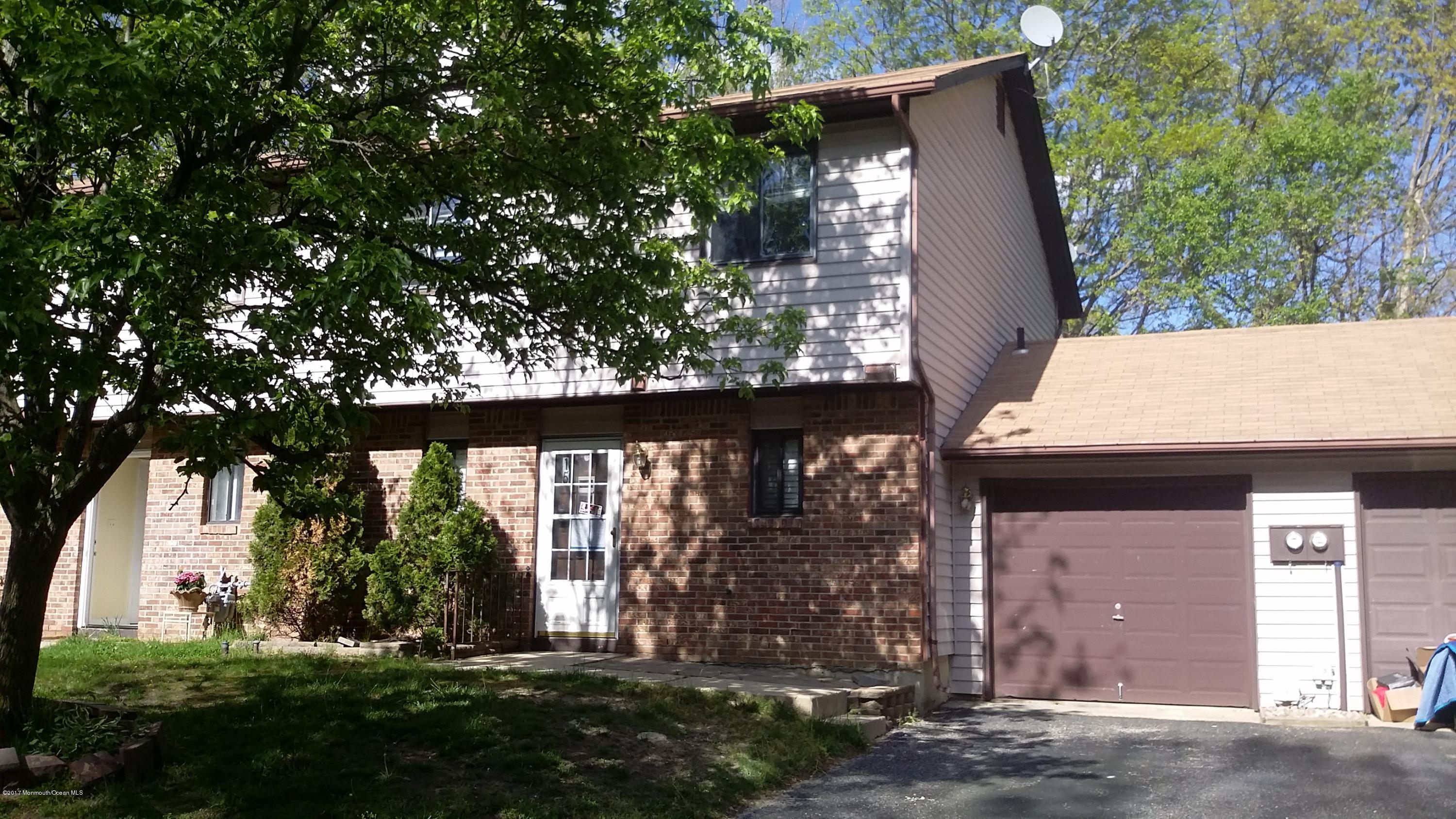 15 Swan Road, Unit 1000 Howell, NJ 07731 - Photo 1 of 10 20170503_163113