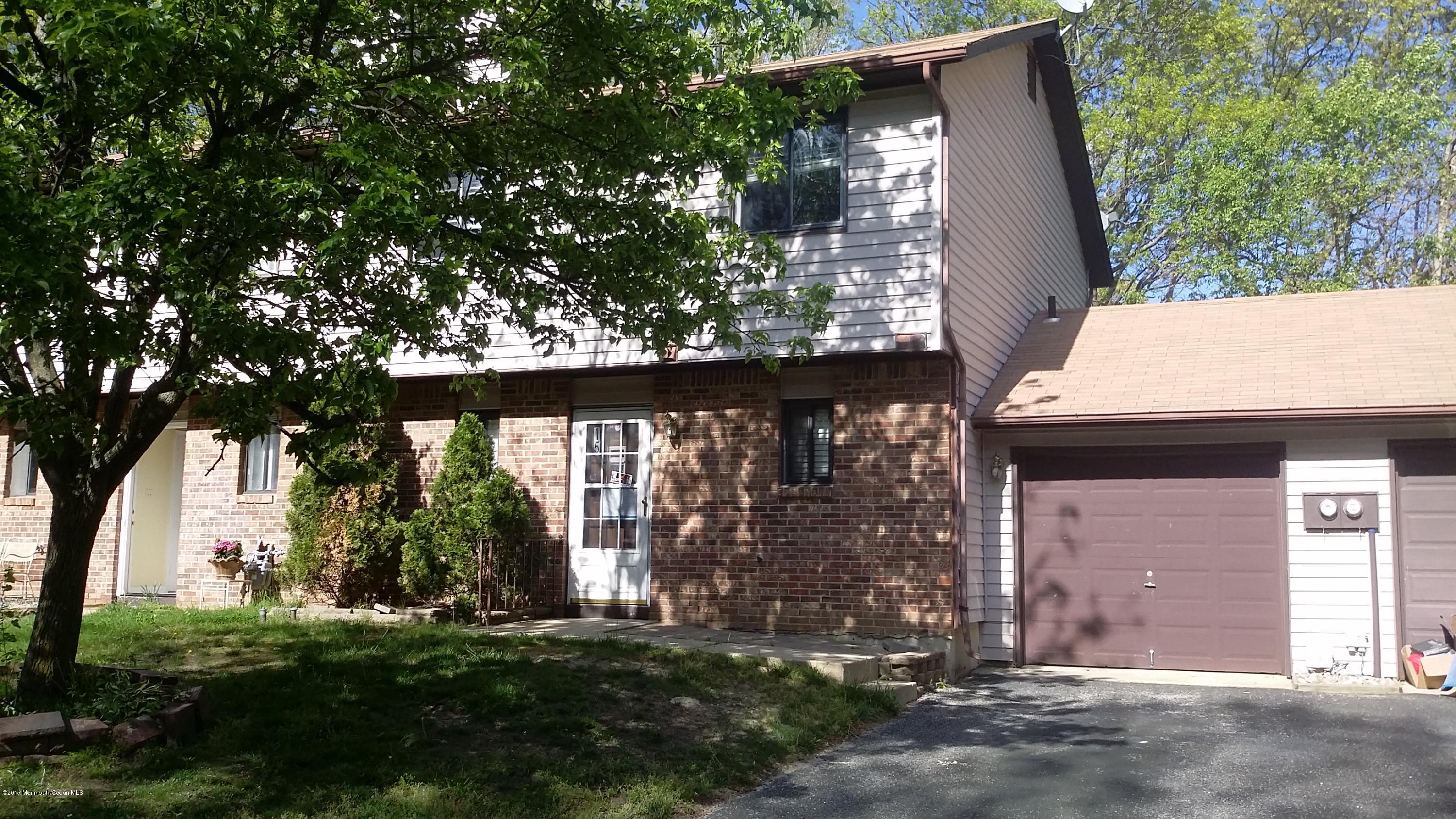 15 Swan Road, Unit 1000 Howell, NJ 07731 - Photo 10 of 10 20170503_163108