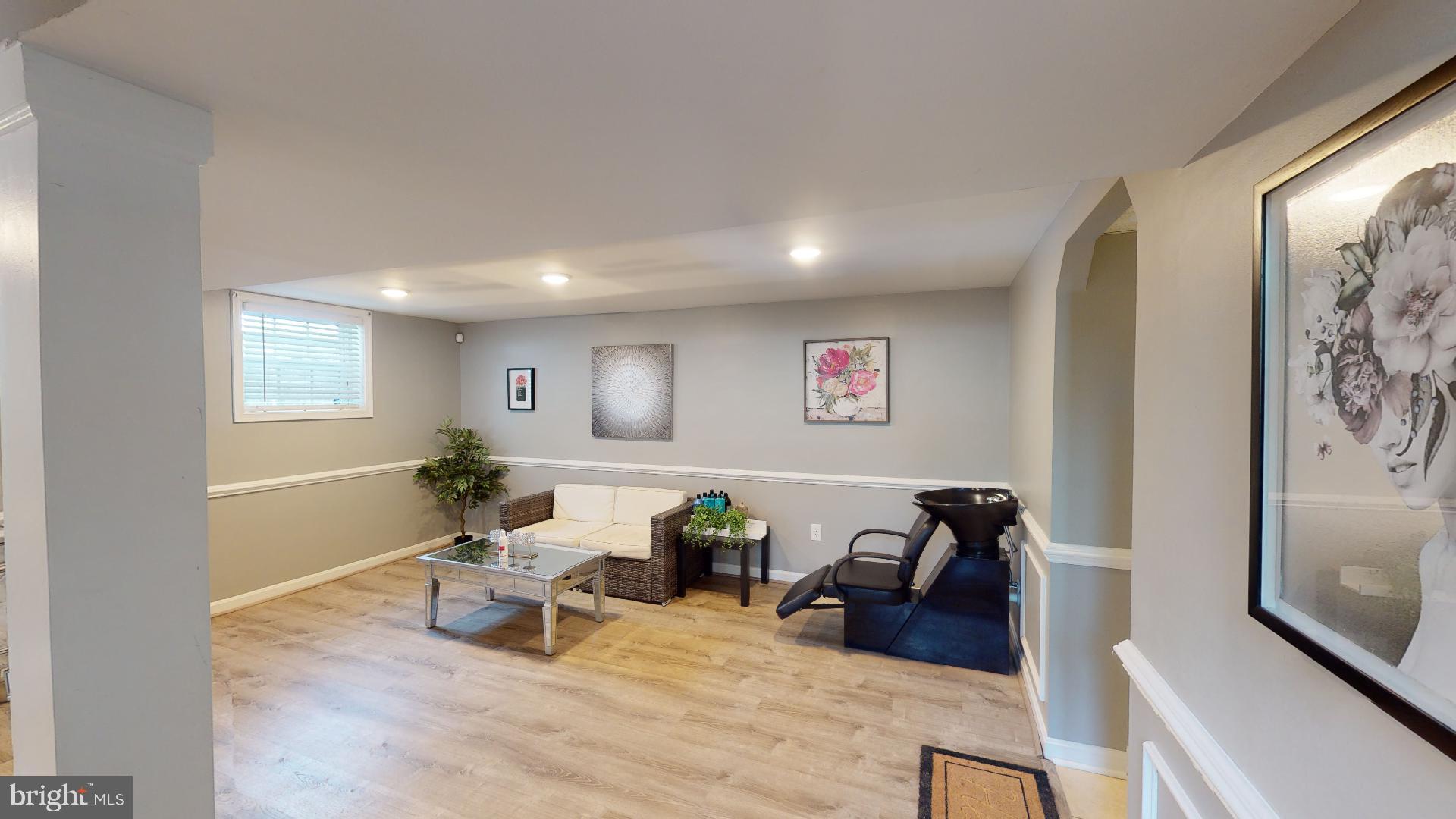 7955 East Shore Road Pasadena, MD 21122 - Photo 18 of 31 Gallery Image 18