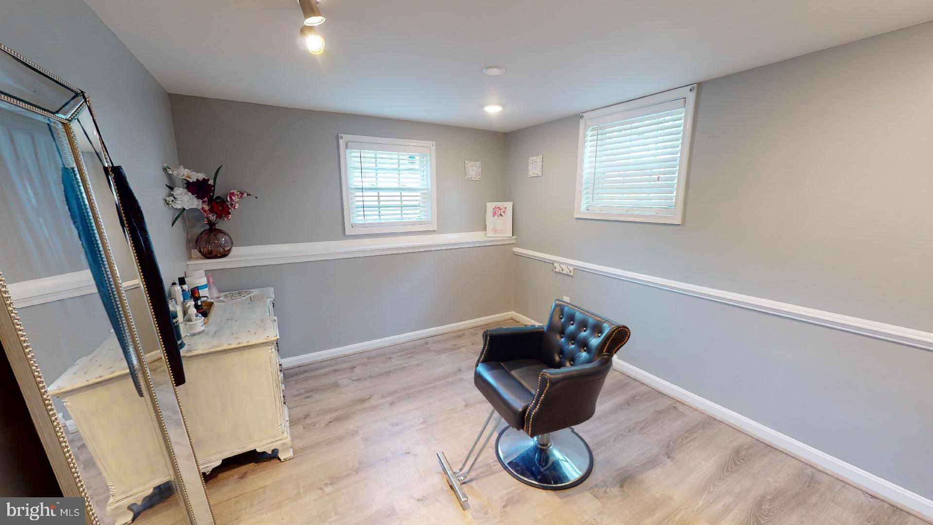 7955 East Shore Road Pasadena, MD 21122 - Photo 19 of 31 Gallery Image 19