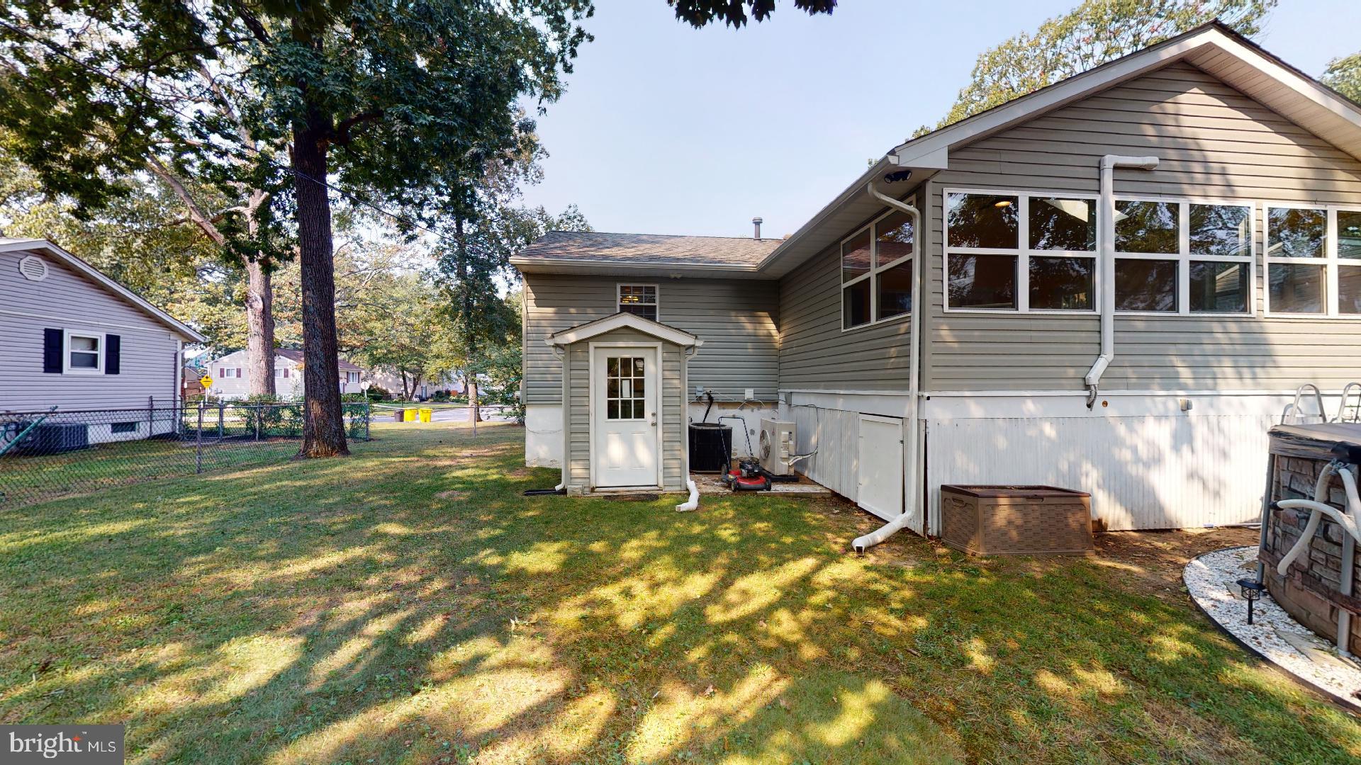 7955 East Shore Road Pasadena, MD 21122 - Photo 27 of 31 Gallery Image 27