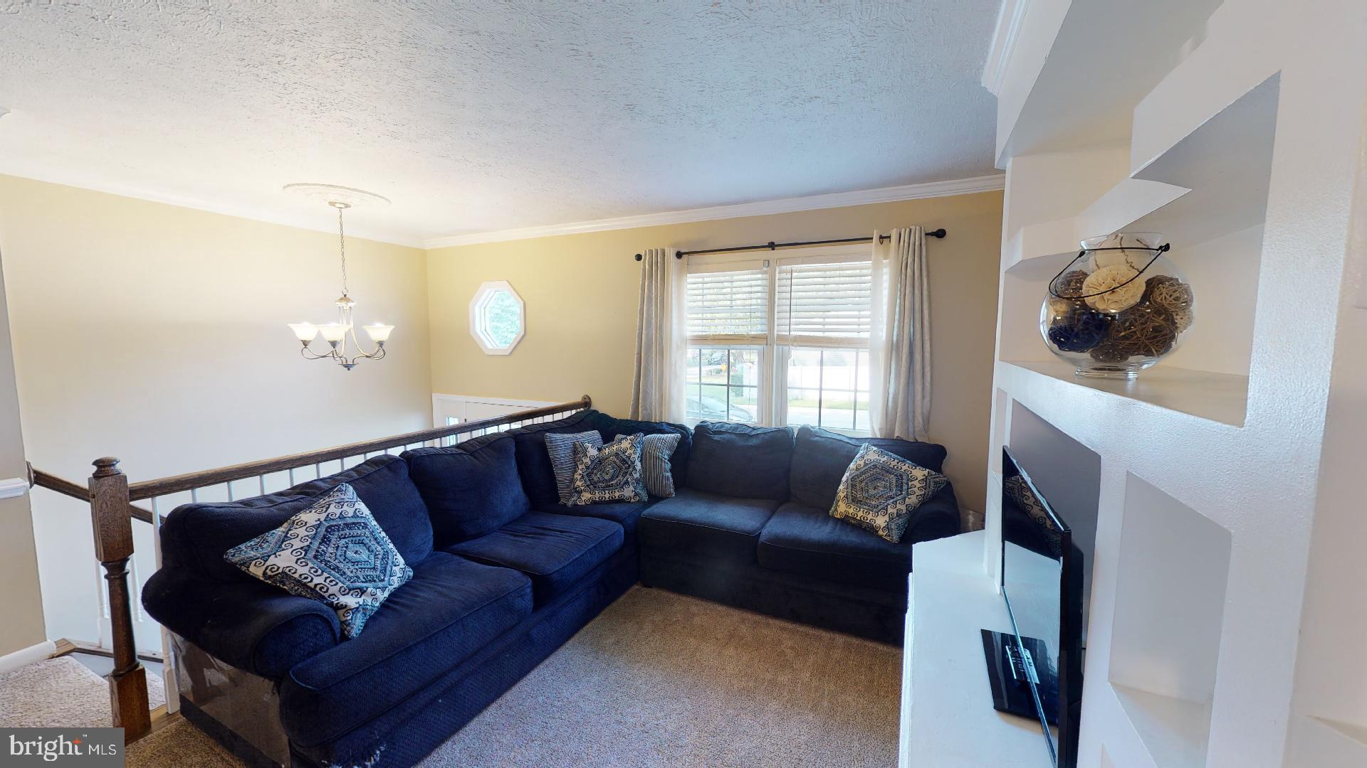 7955 East Shore Road Pasadena, MD 21122 - Photo 4 of 31 Gallery Image 4